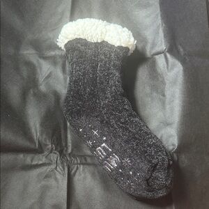 Muk Luks Black and White Cozy Slipper Socks